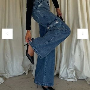 Denim cargo jeans with side pockets
